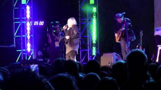 Jann Arden Sings Live - "The Sound Of"