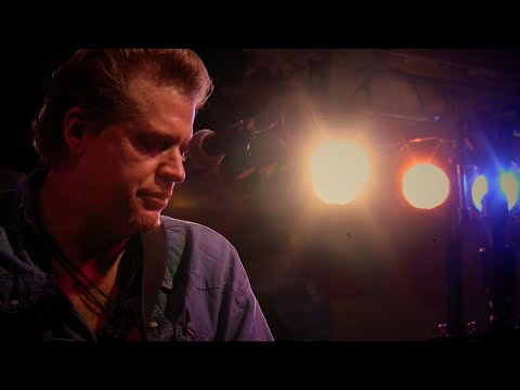 Charlie Robison - My Hometown (LIVE! @ The Texas Music Cafe®)