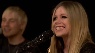 Avril Lavigne - Here&#39;s To Never Growing Up (Live Acoustic @ MTV Buzzworthy 16.05.2013)