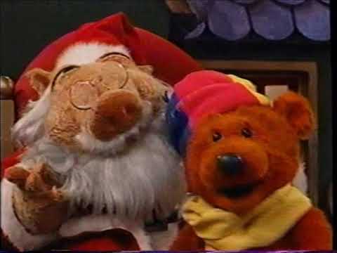 BEAR IN THE BIG BLUE HOUSE A BERRY BEAR CHRISTMAS