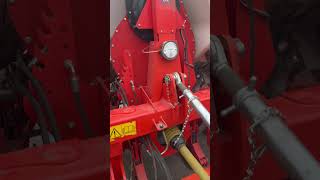 Prodaja Kuhn Maxima 2 pneumatske precizne sejalice - Slika 4 | Agroline RS Kuhn Maxima 2 pneumatska precizna sejalica | Slika 4 - Agroline