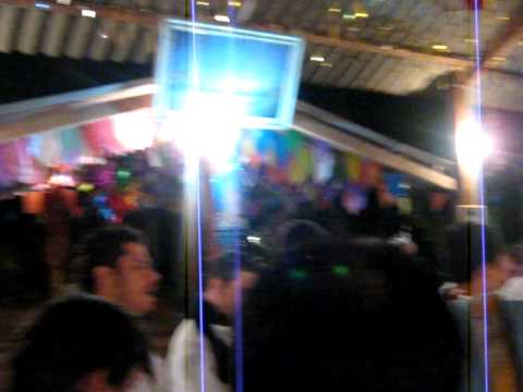 trabalho no beija flor de luz são pedro