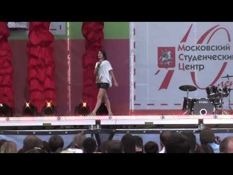 День города Москва (04.09.2011) выступление Christina Luck