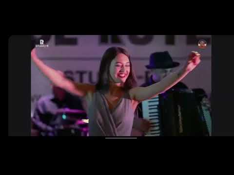 Carmen Chindriș-cumpăra-mi  sandale 2023