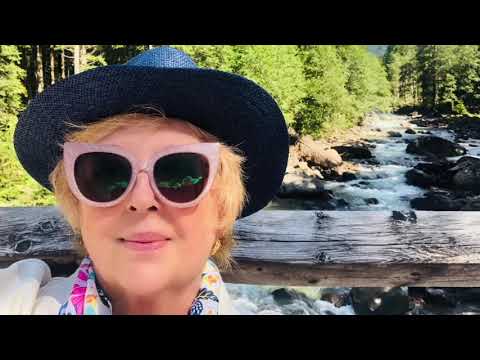 Claudia Mores en Italia