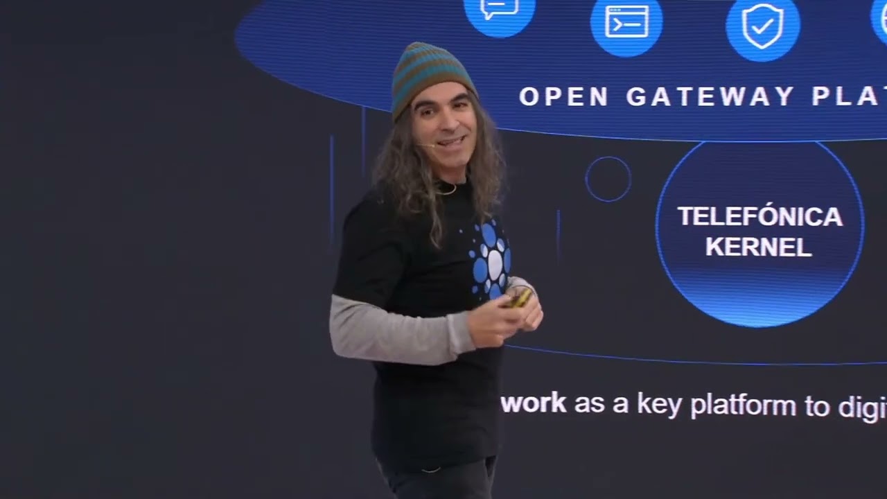 [2025] Chema Alonso's conference at MWC 2025
