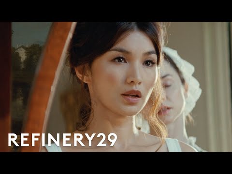 Thumbnail of the video: This 1800s Love Story Is Full Of Your Favorite Actors | Mr. Malcolm's List | Refinery29