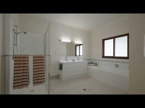 967 Pine Mountain Road, Pine Mountain, QLD 4306, 4 slaapkamers, 2 badkamers, Lifestyle Section