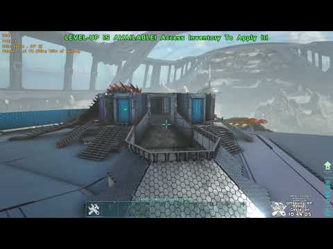 Fully enclosed reaper queen trap