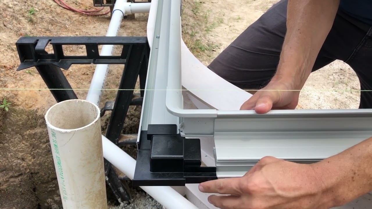 Coverstar Quick-Snap Encapsulation Corner Assembly
