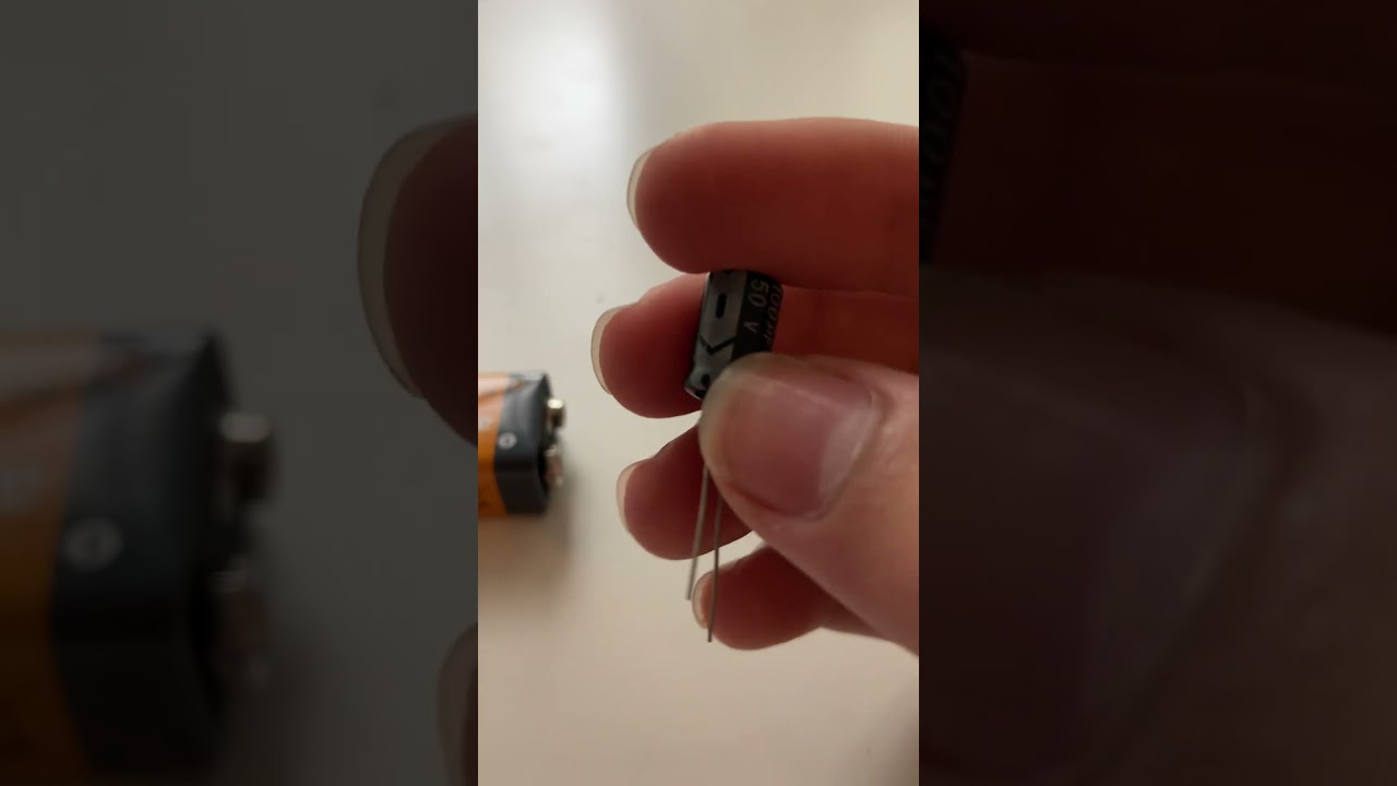 Capacitors EXPLAINED for BEGINNERS #electronics #diy