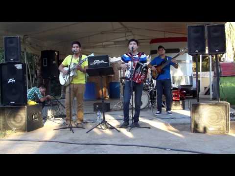 Grupo Ejecución - No Logre Olvidarte