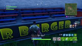 これ何て言うサッカーゲーム？いいえ。Fortniteです。