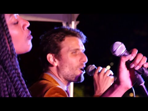 Coffee Tone - Locked out of heaven (Bruno Mars cover)