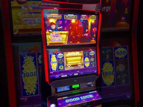 Double Bonus! Eureka Treasure Train.  #slot #slotmachine #slots #jackpot #casino #cash #hollywood