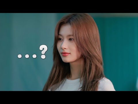 random TWICE moments but it's pure CHAOS