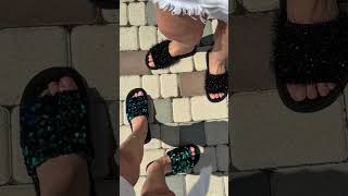 Video Уличные шлепанцы женские блестящие Family Дождик pu0-43-200