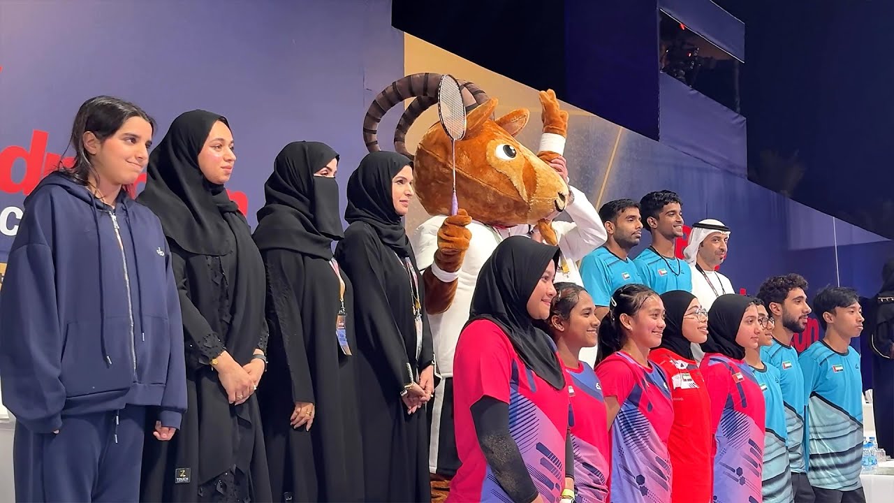 نورة الجسمي: فخورون بمنتخب الإمارات في كأس العالم للريشة الطائرة