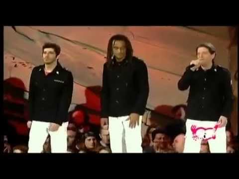 Les Enfoirés - Aimer à Perdre la Raison