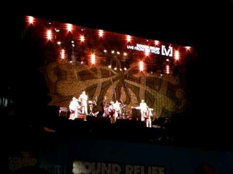 Split Enz—I Got You—MCG feed @ Sydney SCG Sound Relief--2009-03-14