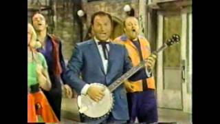 Sha Na Na ~Does your chewing gum lose its flavor~