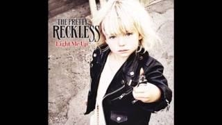 Everybody Wants Something From Me - The Pretty Reckless - STUDIO VERSION [LYRICS]