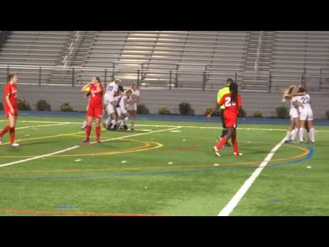 Julia Eichenbaum scores off a Hannah Birdsall corner kick