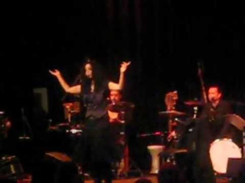 Karima Nayt - Laissez Les Say