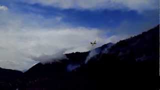 preview picture of video 'Croatian scoopers assisting Bosnian air forces in battle with fire blaze,06.5.12'