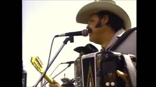 Ramon Ayala y Los Bravos Del Norte - Gaviota (En Vivo)