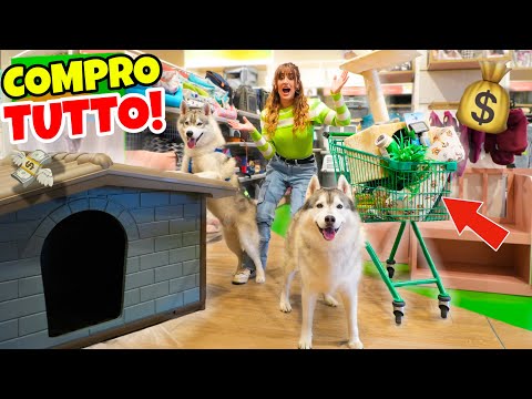 COMPRO TUTTO ció che TOCCANO i miei CANI nel NEGOZIO di ANIMALI 🙈🐶💸 | MARTY E YUKO