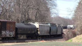 preview picture of video 'CSX: mixed freight arriving at the lower yard / Spartanburg SC'