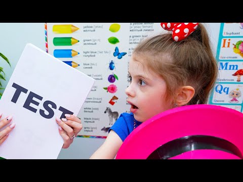 Eva Bravo and mom pretend play. Eva and Friend don`t want to study