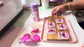 How to make easy, quick but gorgeous badge reels in bulk.