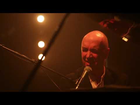 Amour Toujours  (Frédéric Bourgeois)