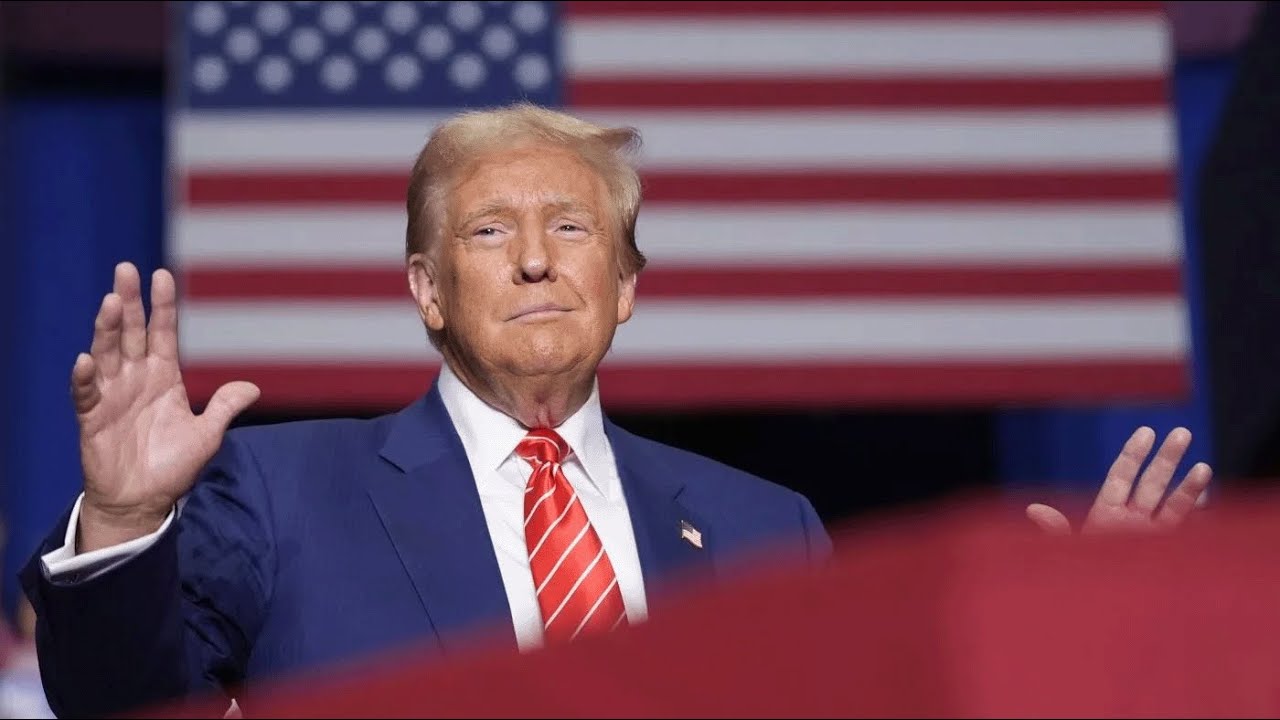 Happening Now: Trump makes statement from Mar-a-Lago