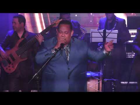 Tu Muere Aquí - Peña Suazo Y La Banda Gorda (EN VIVO)