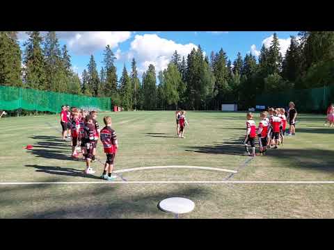 OmaSP live E-pojat kilpasarja Manse PP valkoinen - KoU punainen