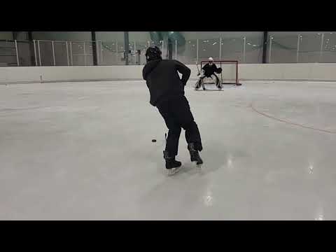 Maalivahtitreenit huipentuvat rankkarikisaan. 🥅🏒🧱