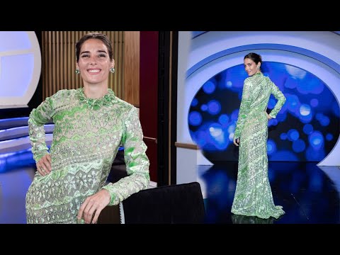 "Bogani me quería de fiesta y me vistió de fiesta", Juana con un vestido plagado de trasnparencias