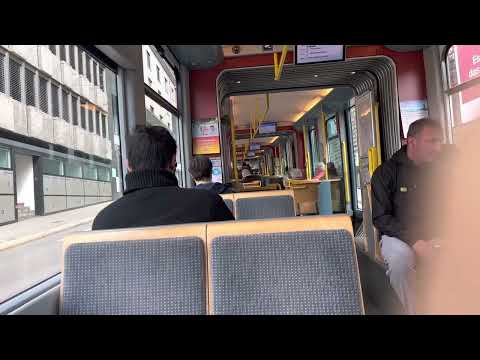 Estação ferroviária Hauptbahnhof de Zurique para o Aeroporto Flughafen de Zurique de bonde! S10