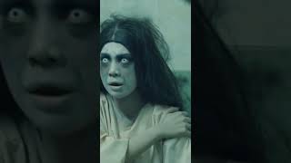 Download lagu Mbak Kunti yang takut di rekam waktu lagi mandi #debunk #viral #lucu #malaysia #hororkomedi mp3