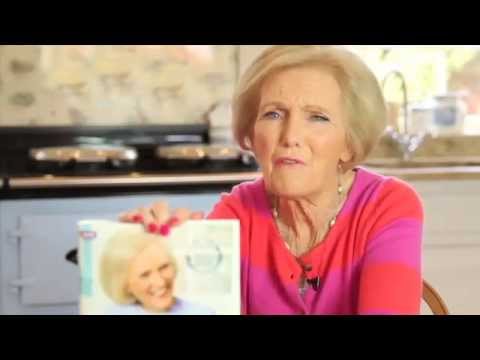 Mary Berry's Absolute Favourites Cookbook