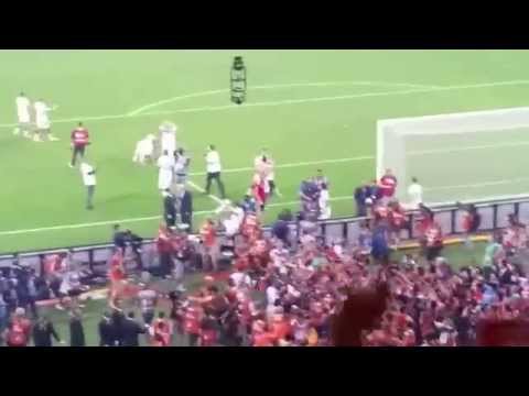 Auf Uns (Ein Hoch) von Andreas Bourani beim WM Finale aus der deutschen Fankurve