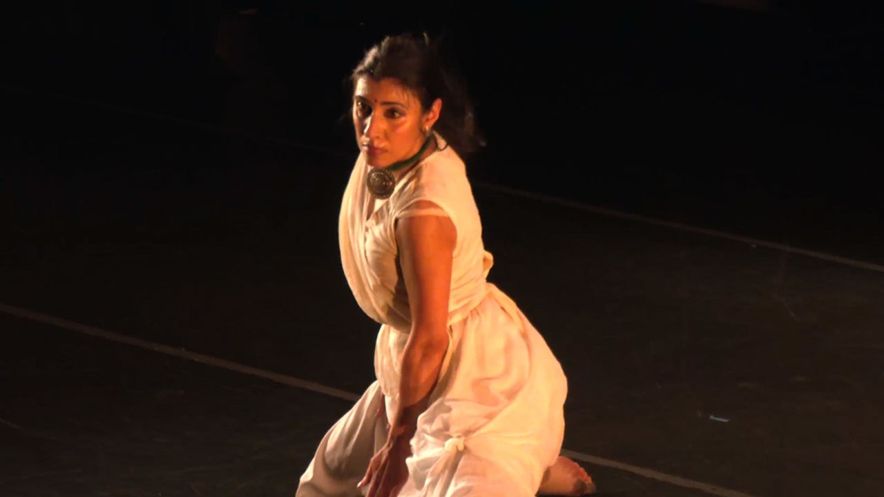 Dancing the Gods: Parul Shah (Kathak) [Excerpt]