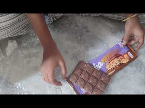 One more chocolate open in experience person fruit and 🥜🥰🥰😋