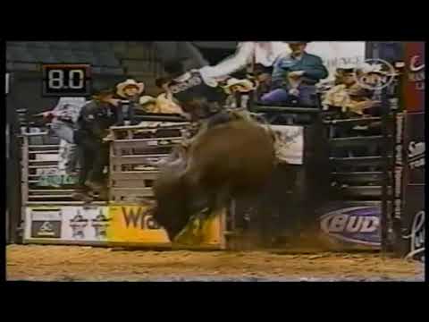 Owen Washburn vs Mudslinger - 03 PBR Grand Rapids (93.5 pts)