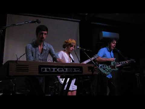 bifannah - aquela maldição