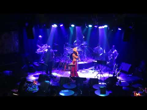 XYVRL - HOTNCOLD (Live Performance from 19 East)