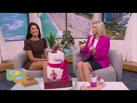 Amanda Demanda celebra 7 años en El News Café de Univision con Aly Sánchez